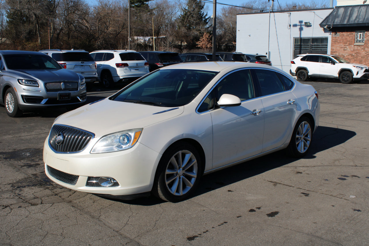 Buick Verano 4dr Sdn Leather Group 2014