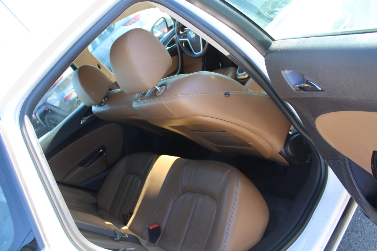 Buick Verano 4dr Sdn Leather Group 2014