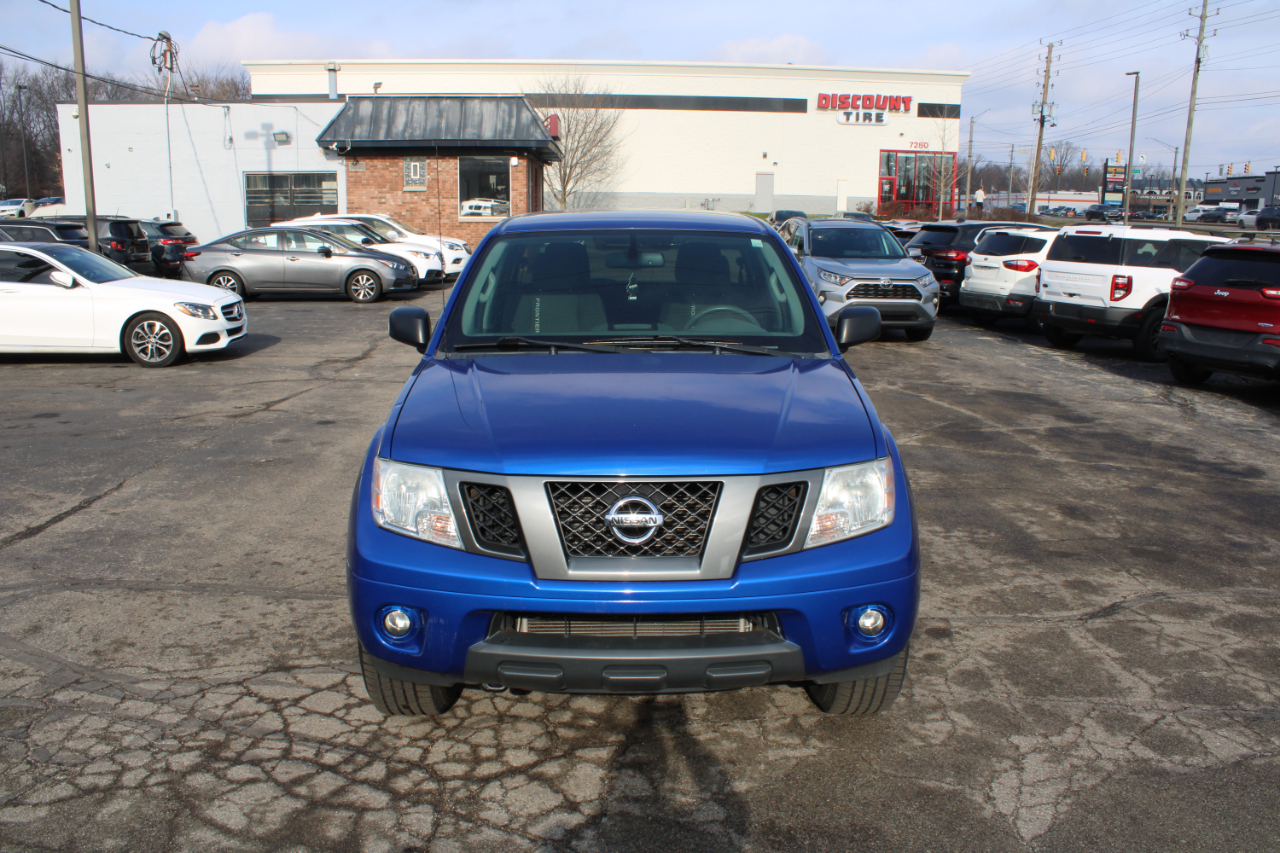Nissan Frontier 4WD Crew Cab SWB Auto SV 2012