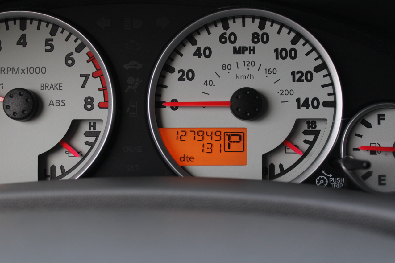 Nissan Frontier 4WD Crew Cab SWB Auto SV 2012