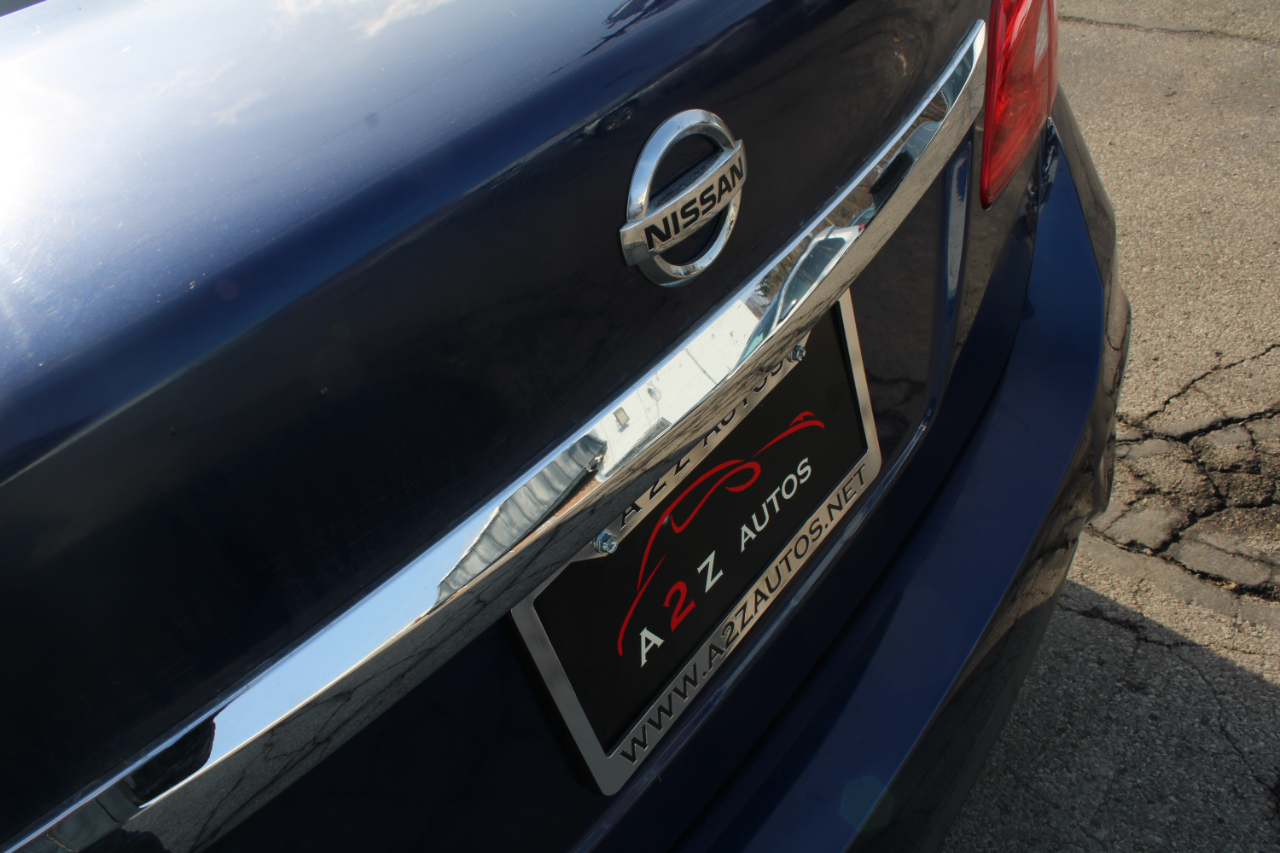 Nissan Sentra 4dr Sdn I4 CVT SV 2016