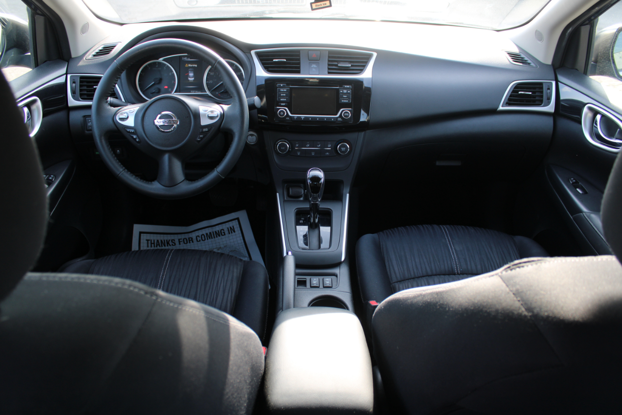 Nissan Sentra 4dr Sdn I4 CVT SV 2016