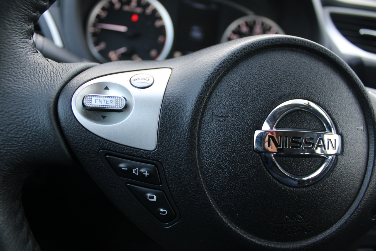 Nissan Sentra 4dr Sdn I4 CVT SV 2016