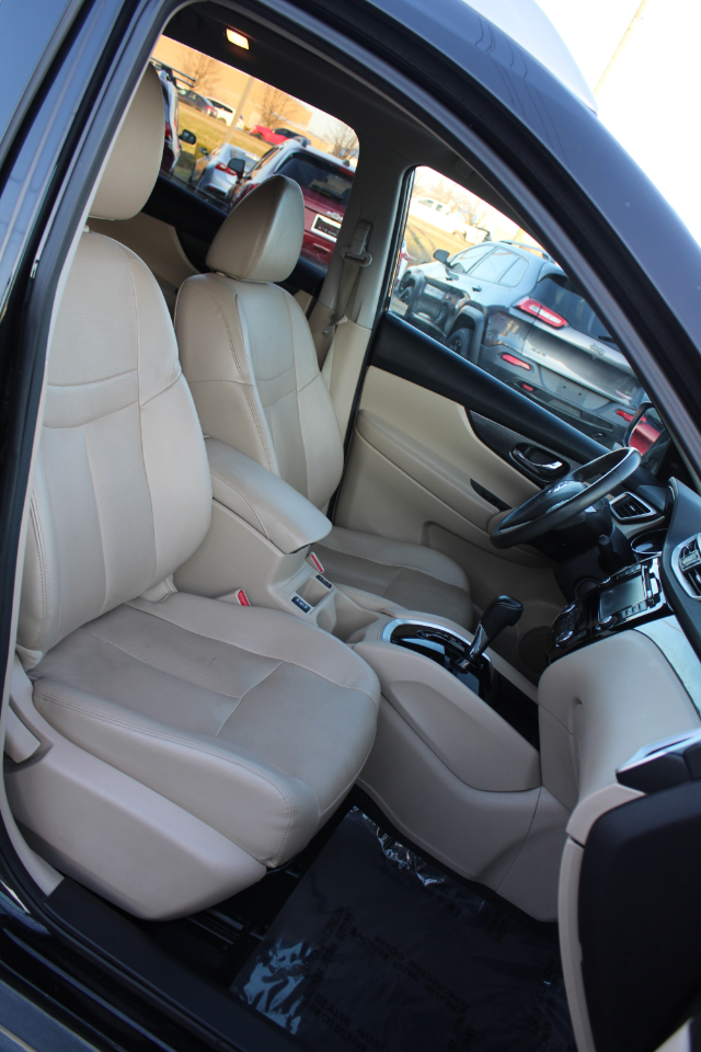 Nissan Rogue AWD 4dr SL 2016