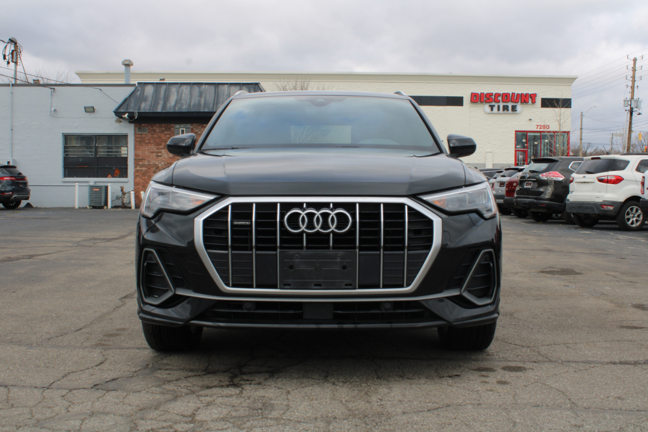 Audi Q3 S line Premium 45 TFSI quattro 2021