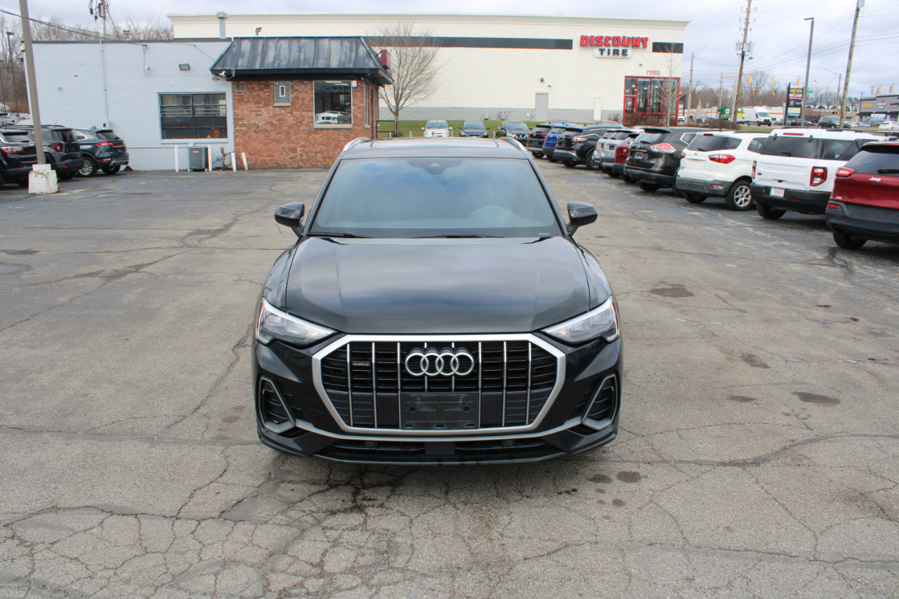 Audi Q3 S line Premium 45 TFSI quattro 2021