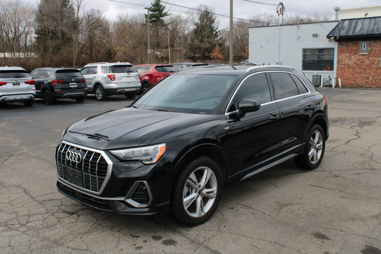 Audi Q3 S line Premium 45 TFSI quattro 2021