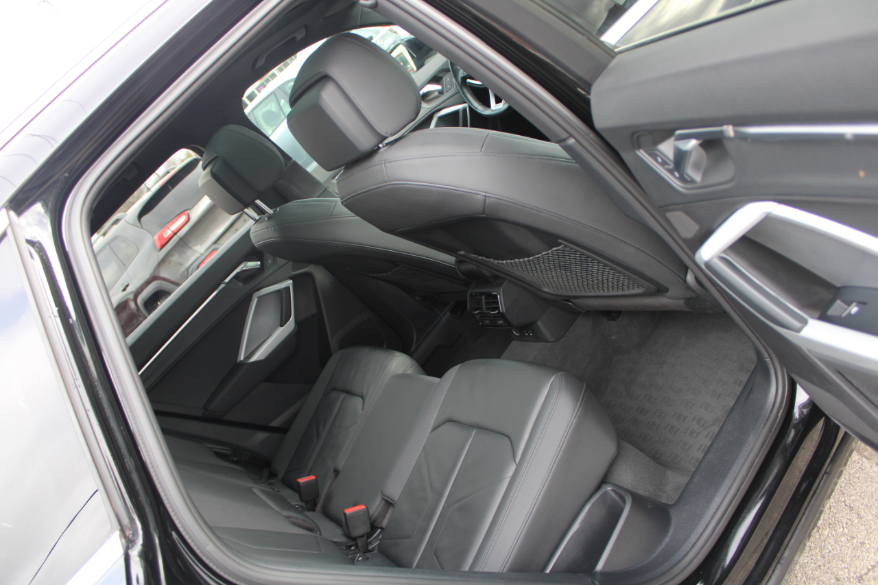 Audi Q3 S line Premium 45 TFSI quattro 2021