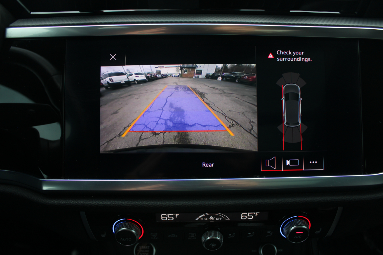 Audi Q3 S line Premium 45 TFSI quattro 2021