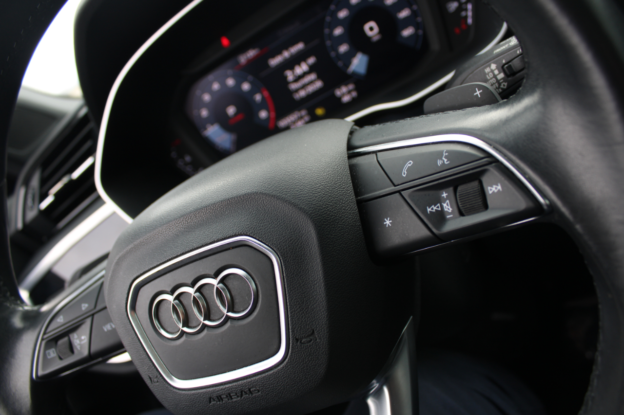 Audi Q3 S line Premium 45 TFSI quattro 2021