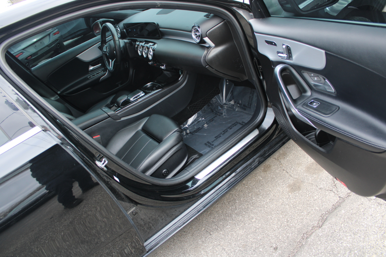 Mercedes-Benz A-Class A 220 4MATIC Sedan 2019