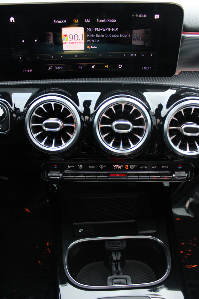 Mercedes-Benz A-Class A 220 4MATIC Sedan 2019