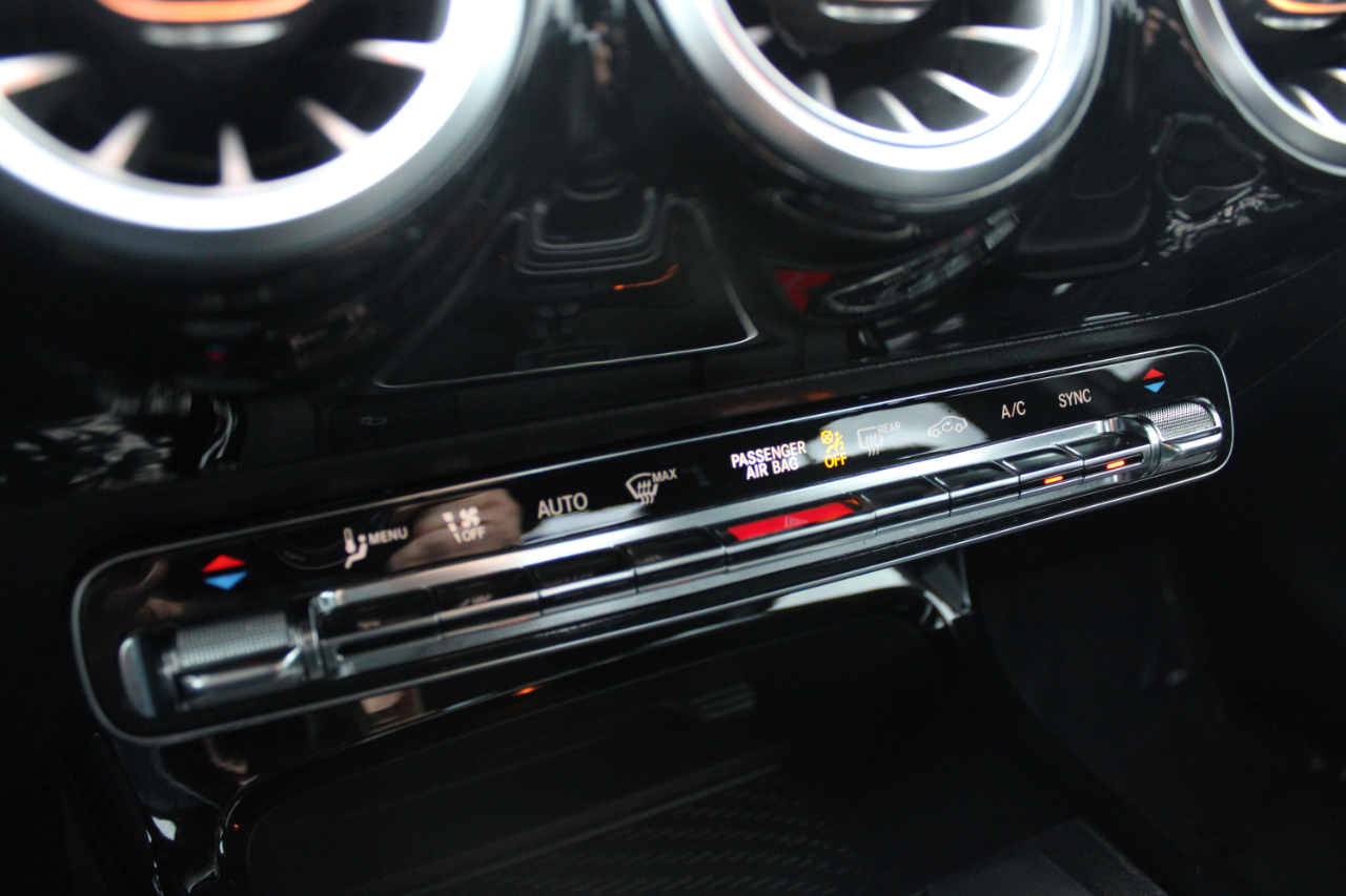 Mercedes-Benz A-Class A 220 4MATIC Sedan 2019