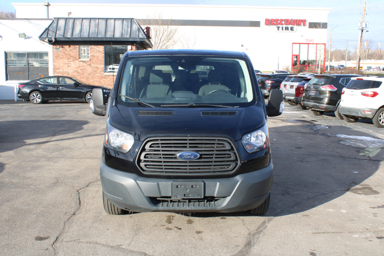 Ford Transit Passenger Wagon T-150 130" Low Roof XLT Swing-Out RH Dr 2018