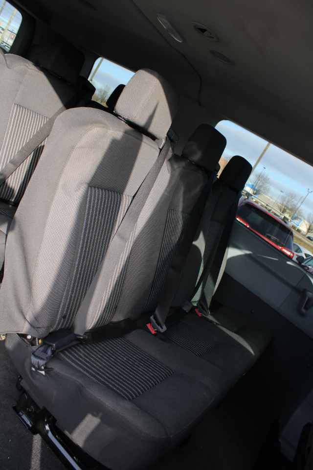 Ford Transit Passenger Wagon T-150 130" Low Roof XLT Swing-Out RH Dr 2018