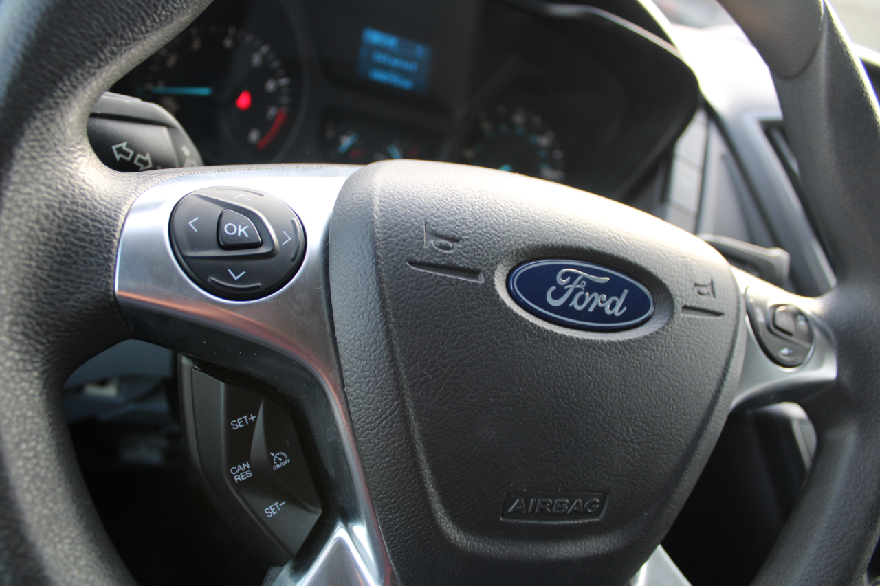 Ford Transit Passenger Wagon T-150 130" Low Roof XLT Swing-Out RH Dr 2018