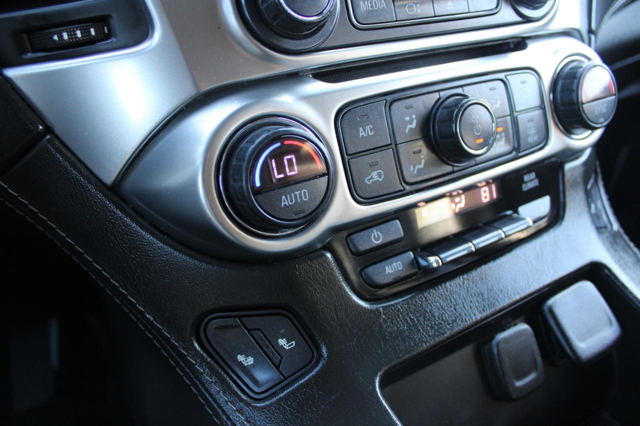 Chevrolet Suburban 4WD 4dr 1500 LT 2019