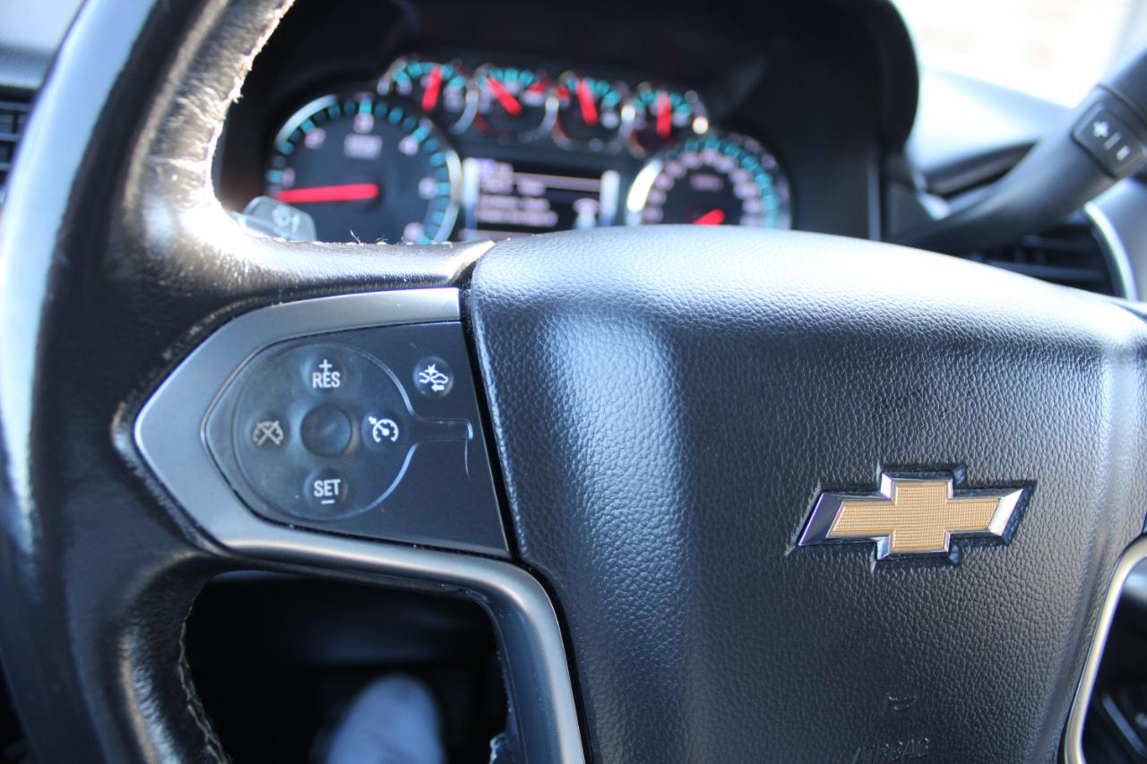 Chevrolet Suburban 4WD 4dr 1500 LT 2019