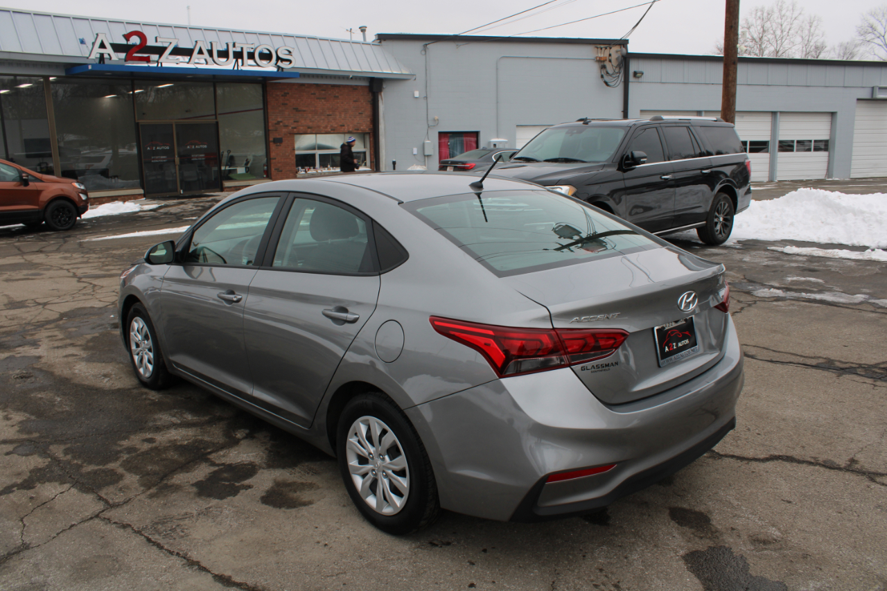 Hyundai Accent SE Sedan IVT 2021