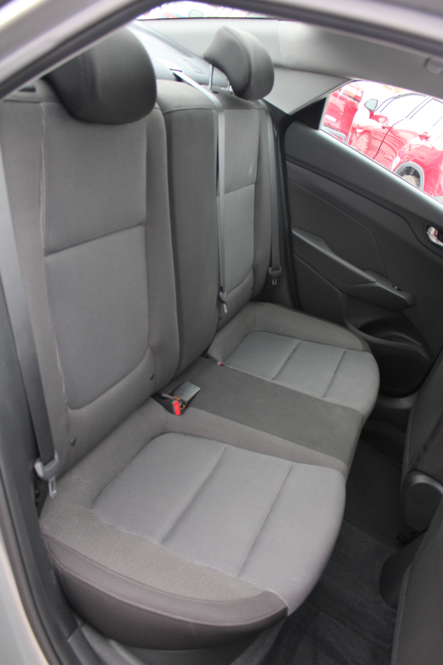 Hyundai Accent SE Sedan IVT 2021