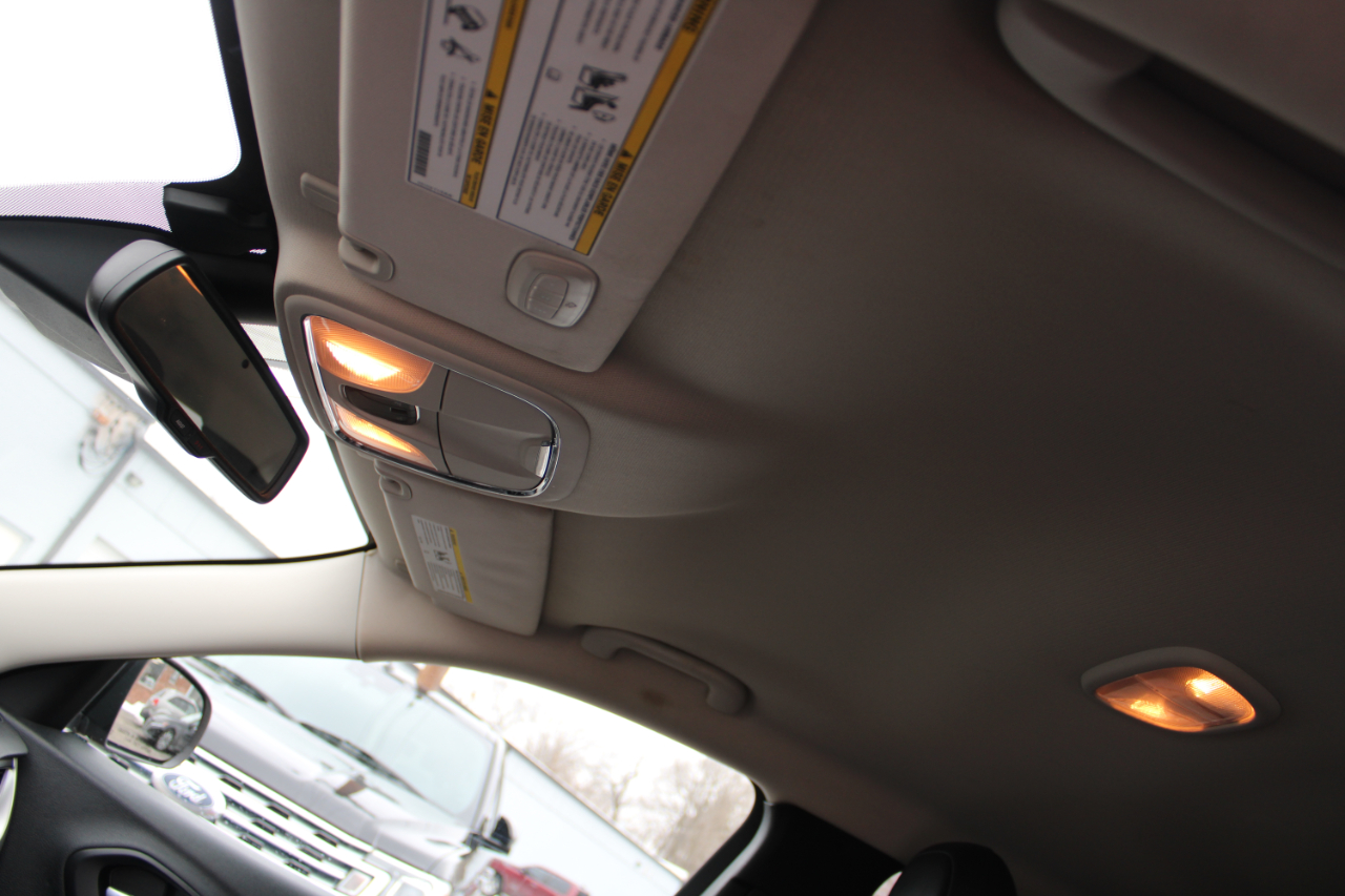 Jeep Cherokee 4WD 4dr Trailhawk 2015