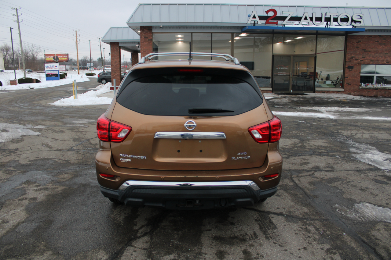 Nissan Pathfinder 4x4 Platinum 2017