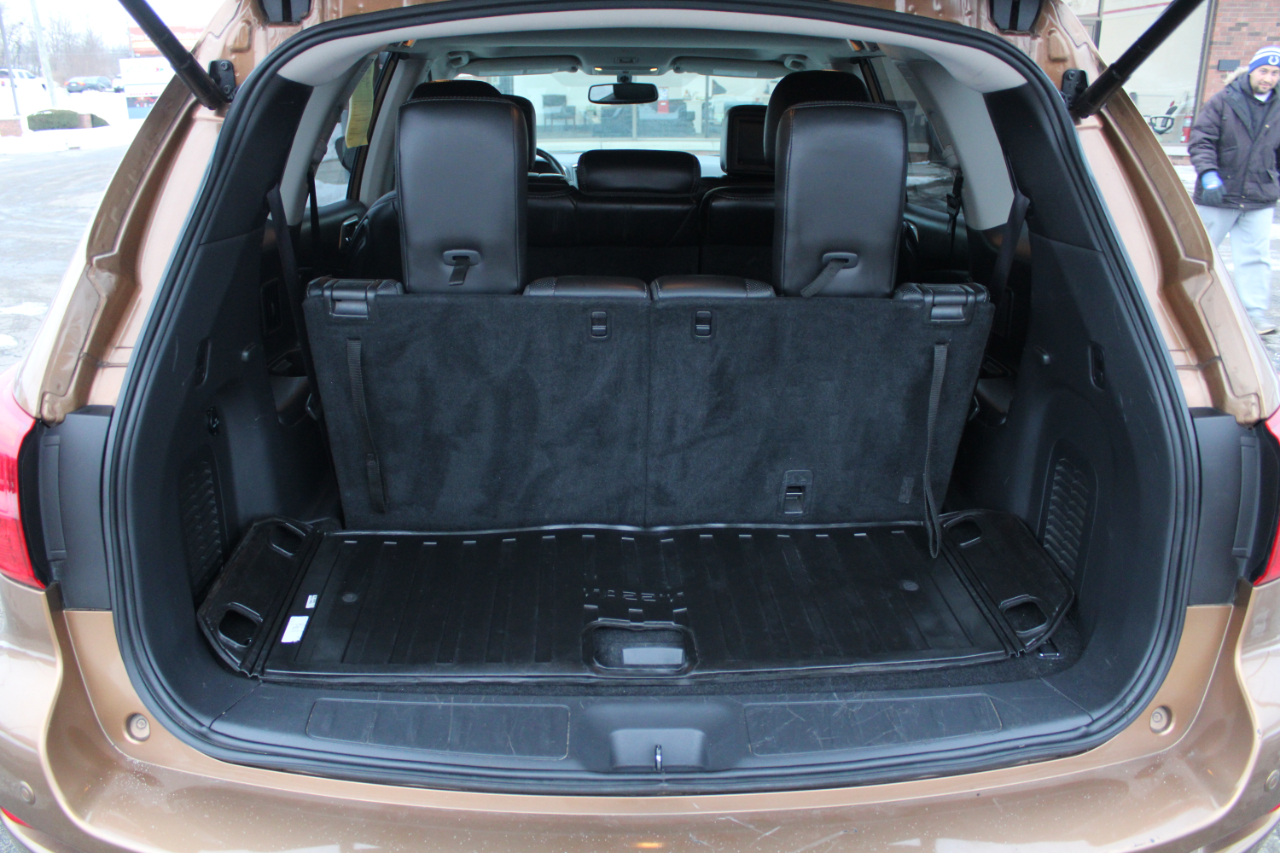 Nissan Pathfinder 4x4 Platinum 2017