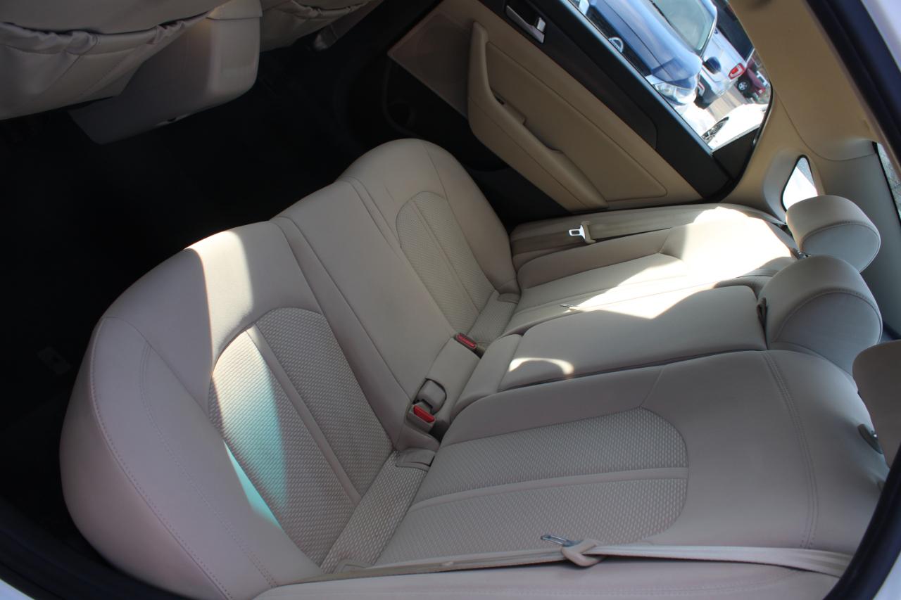 Hyundai Sonata Sport 2.4L PZEV 2017