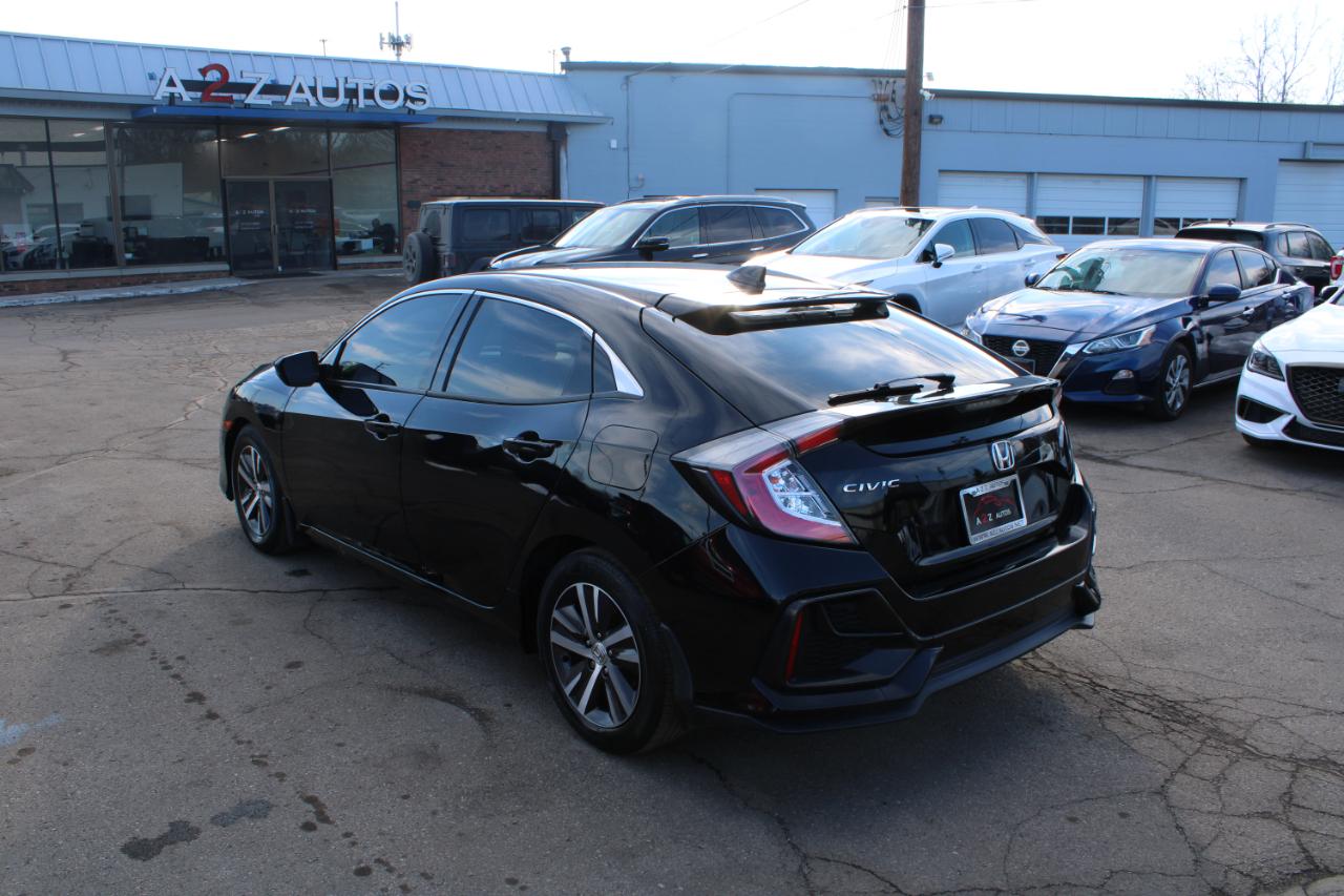 Honda Civic Hatchback LX CVT 2020