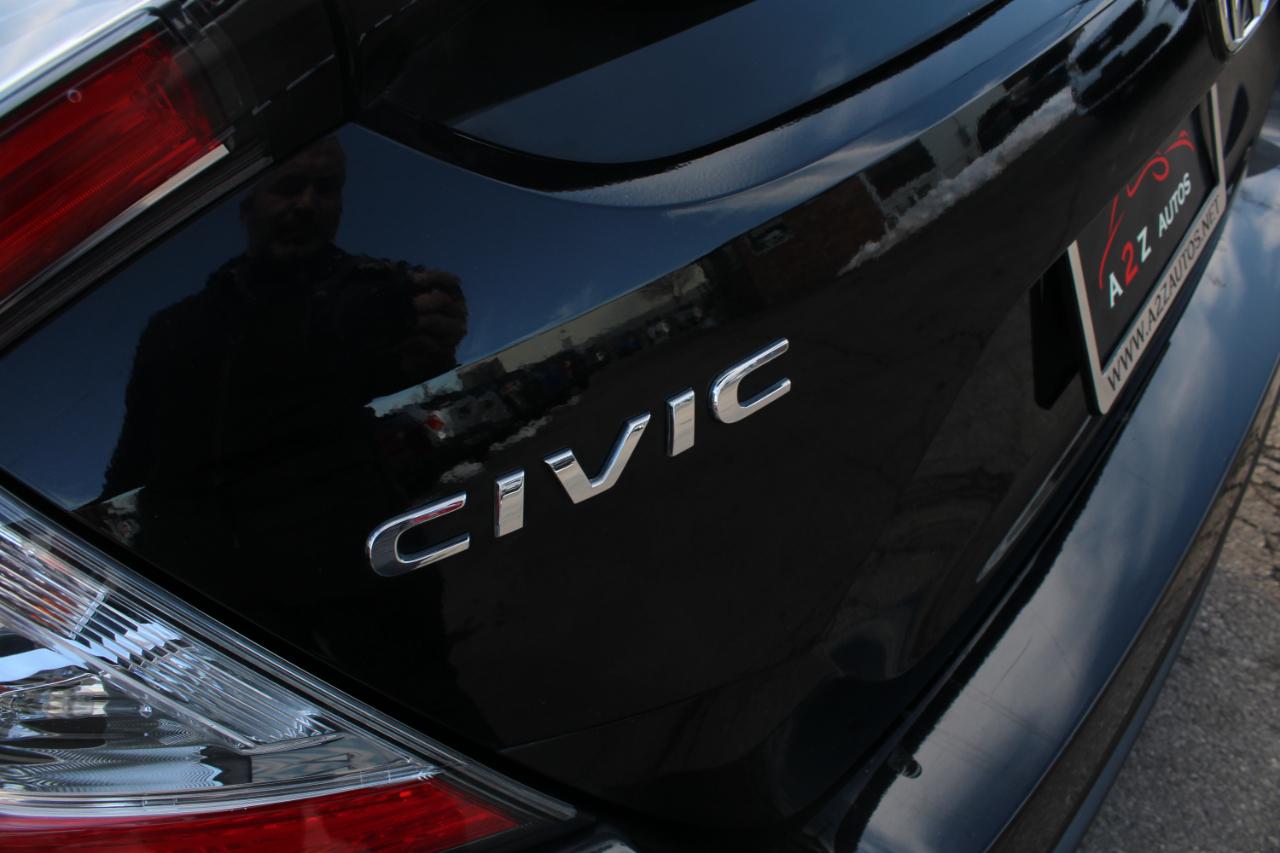 Honda Civic Hatchback LX CVT 2020
