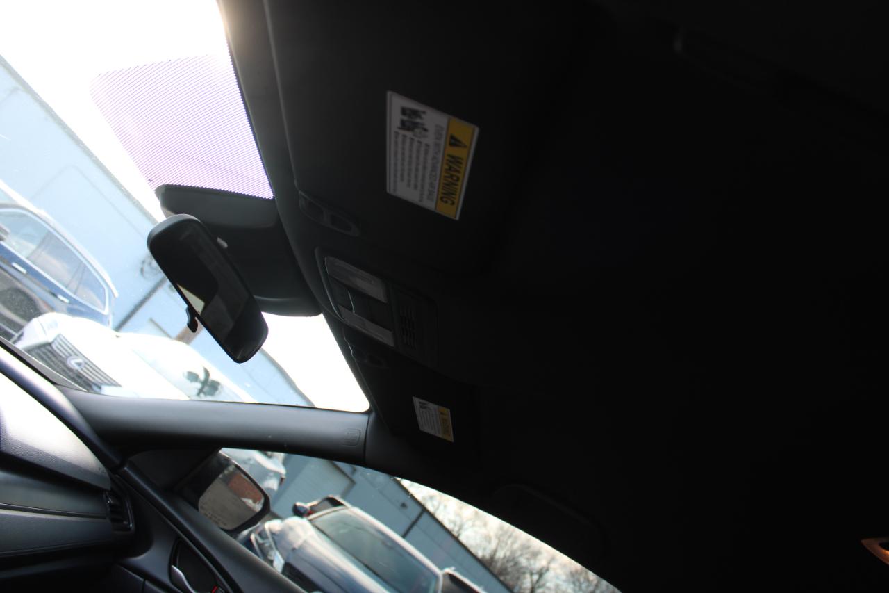 Honda Civic Hatchback LX CVT 2020