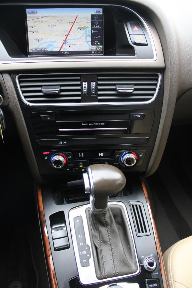 Audi A4 4dr Sdn Auto quattro 2.0T Premium Plus 2013