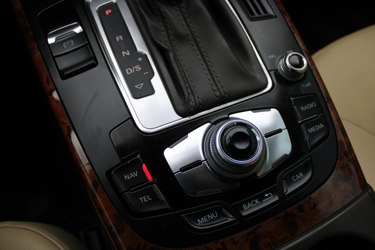 Audi A4 4dr Sdn Auto quattro 2.0T Premium Plus 2013