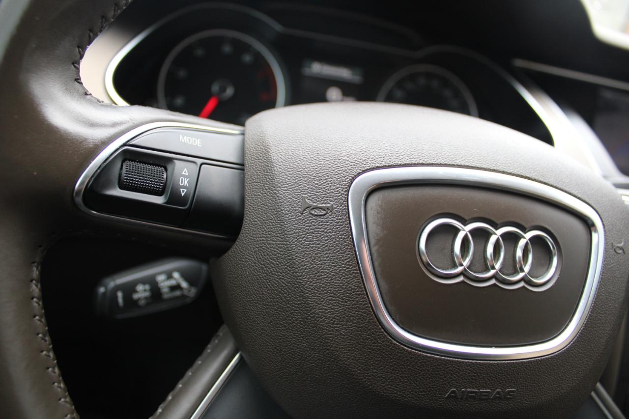 Audi A4 4dr Sdn Auto quattro 2.0T Premium Plus 2013