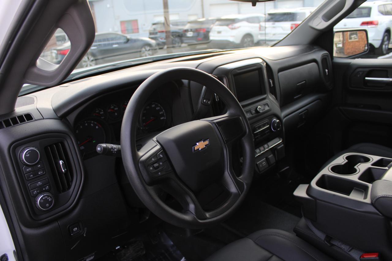 Chevrolet Silverado 1500 4WD Crew Cab 147" Work Truck 2025