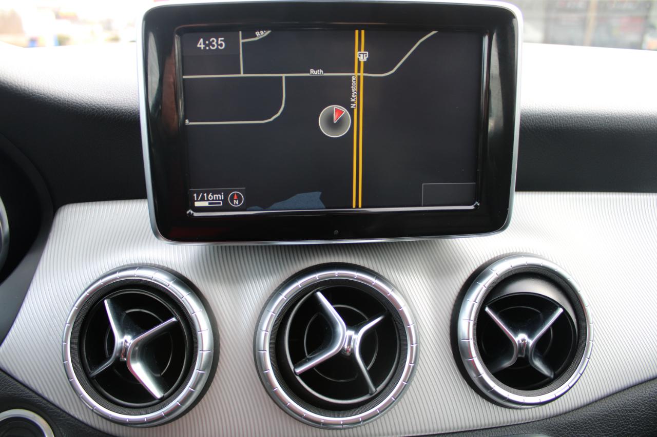 Mercedes-Benz CLA-Class 4dr Sdn CLA 250 FWD 2014