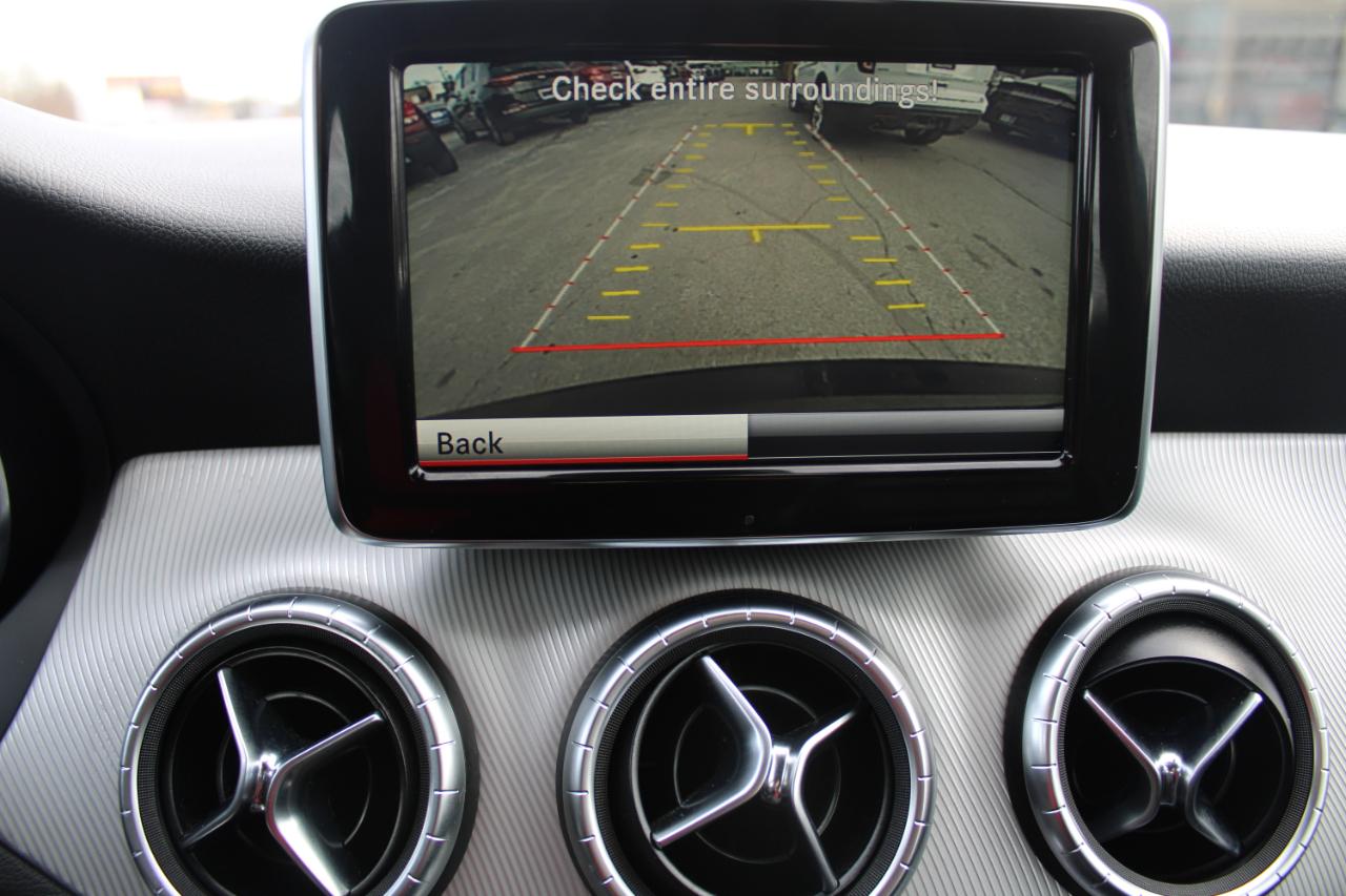 Mercedes-Benz CLA-Class 4dr Sdn CLA 250 FWD 2014