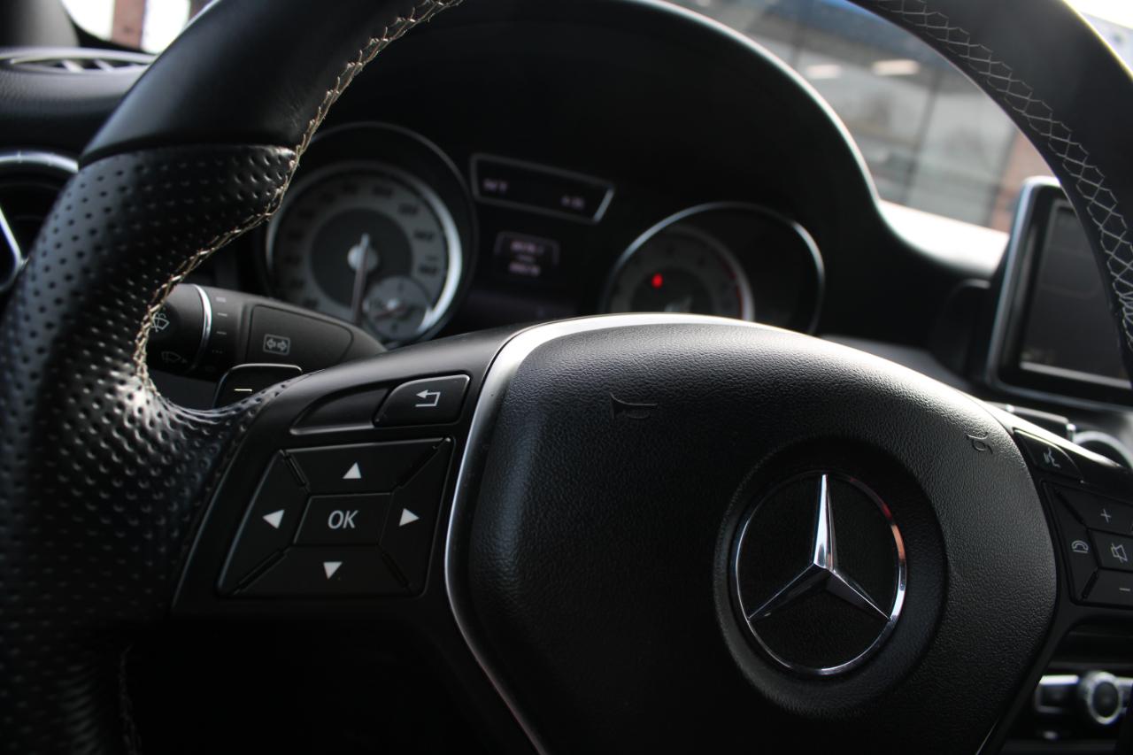 Mercedes-Benz CLA-Class 4dr Sdn CLA 250 FWD 2014