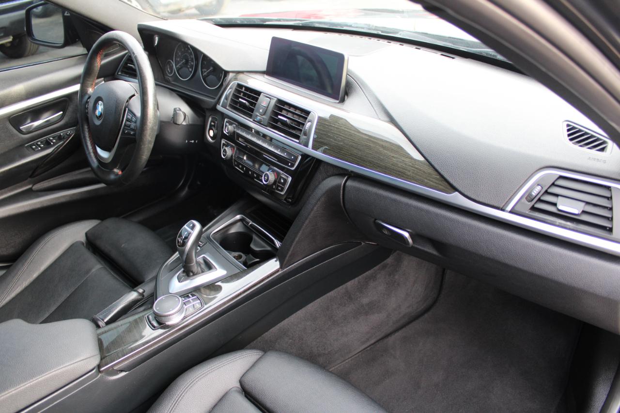 BMW 3 Series 330i xDrive Sedan South Africa 2018