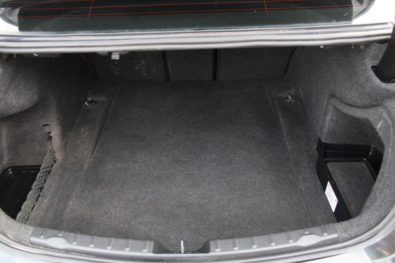 BMW 3 Series 330i xDrive Sedan South Africa 2018