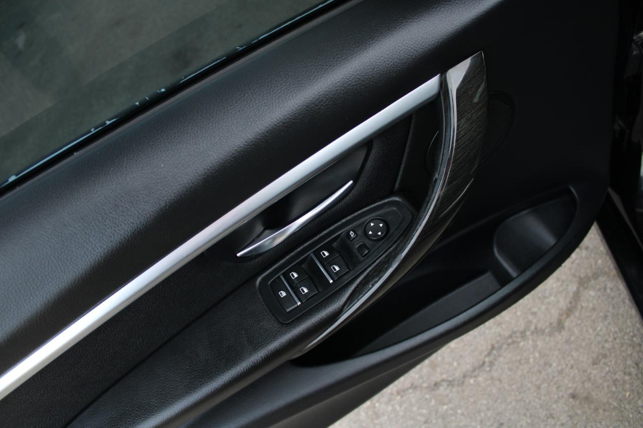 BMW 3 Series 330i xDrive Sedan South Africa 2018