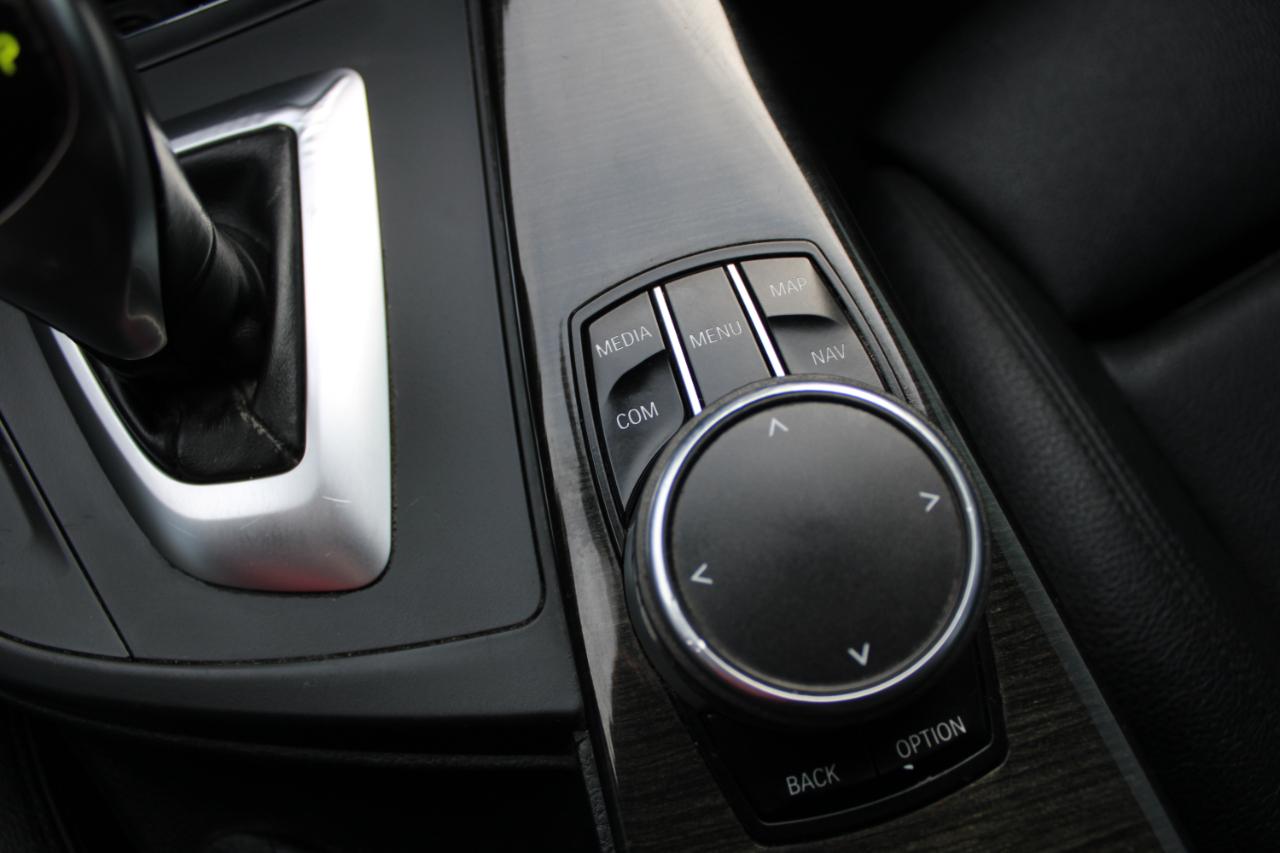 BMW 3 Series 330i xDrive Sedan South Africa 2018