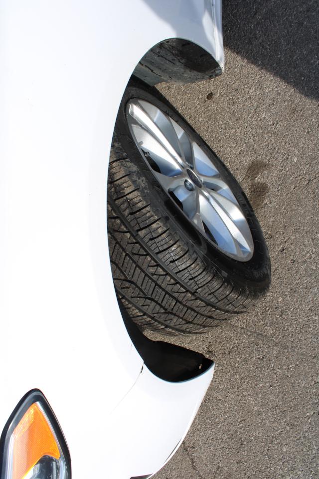 Ford Fusion Hybrid SEL FWD 2019