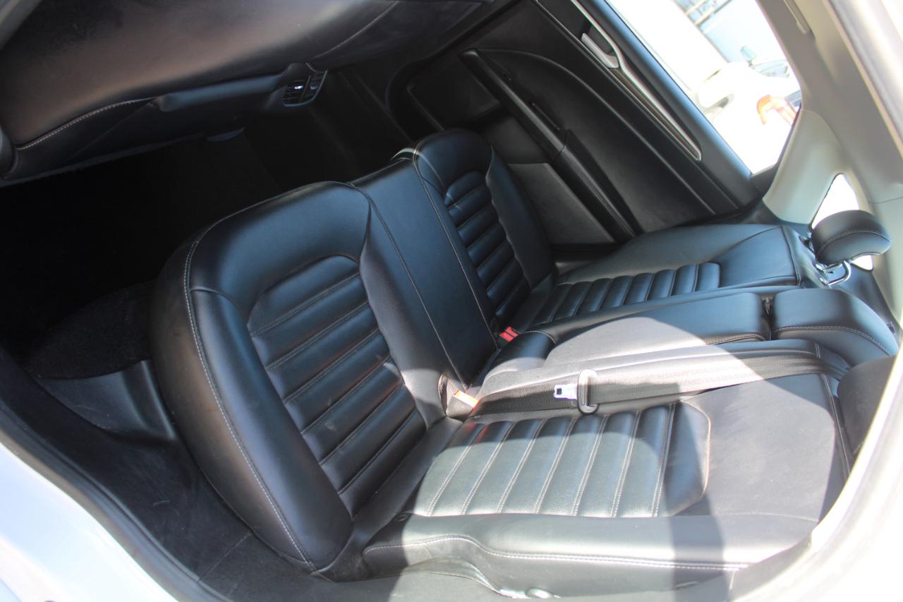 Ford Fusion Hybrid SEL FWD 2019