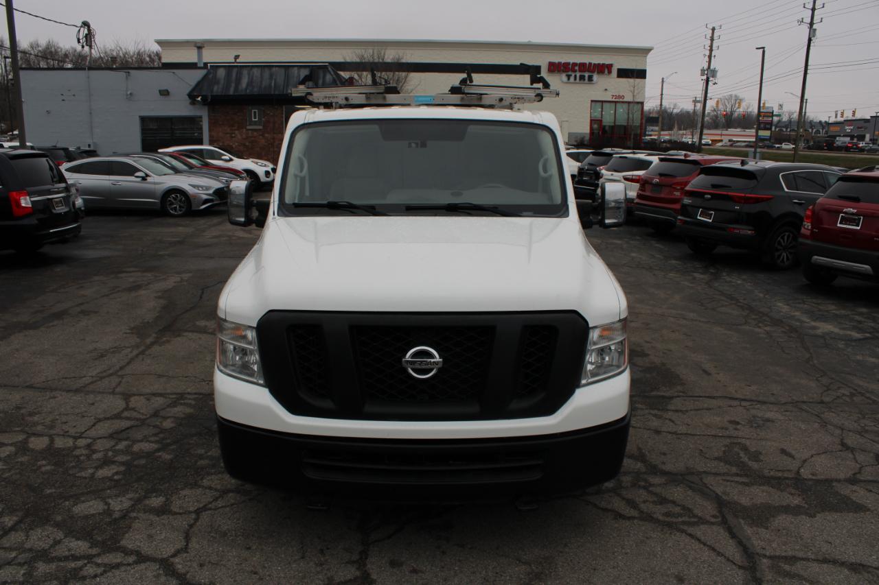 Nissan NV Cargo NV2500 HD Standard Roof V8 SV 2018