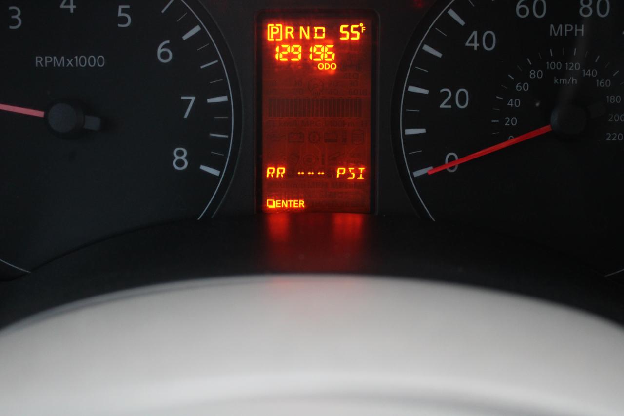 Nissan NV Cargo NV2500 HD Standard Roof V8 SV 2018