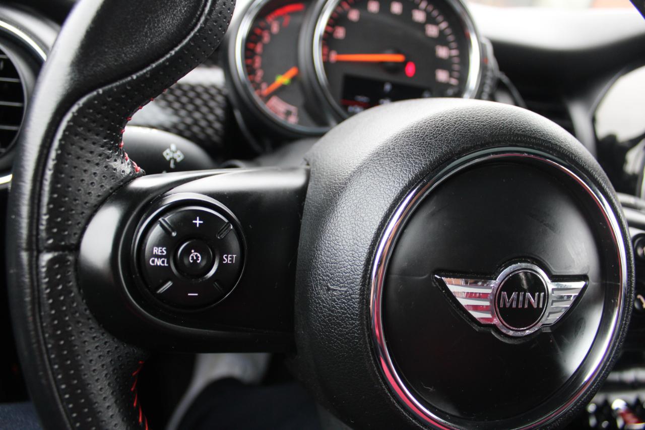 MINI Cooper Hardtop 4 Door 4dr HB S 2016