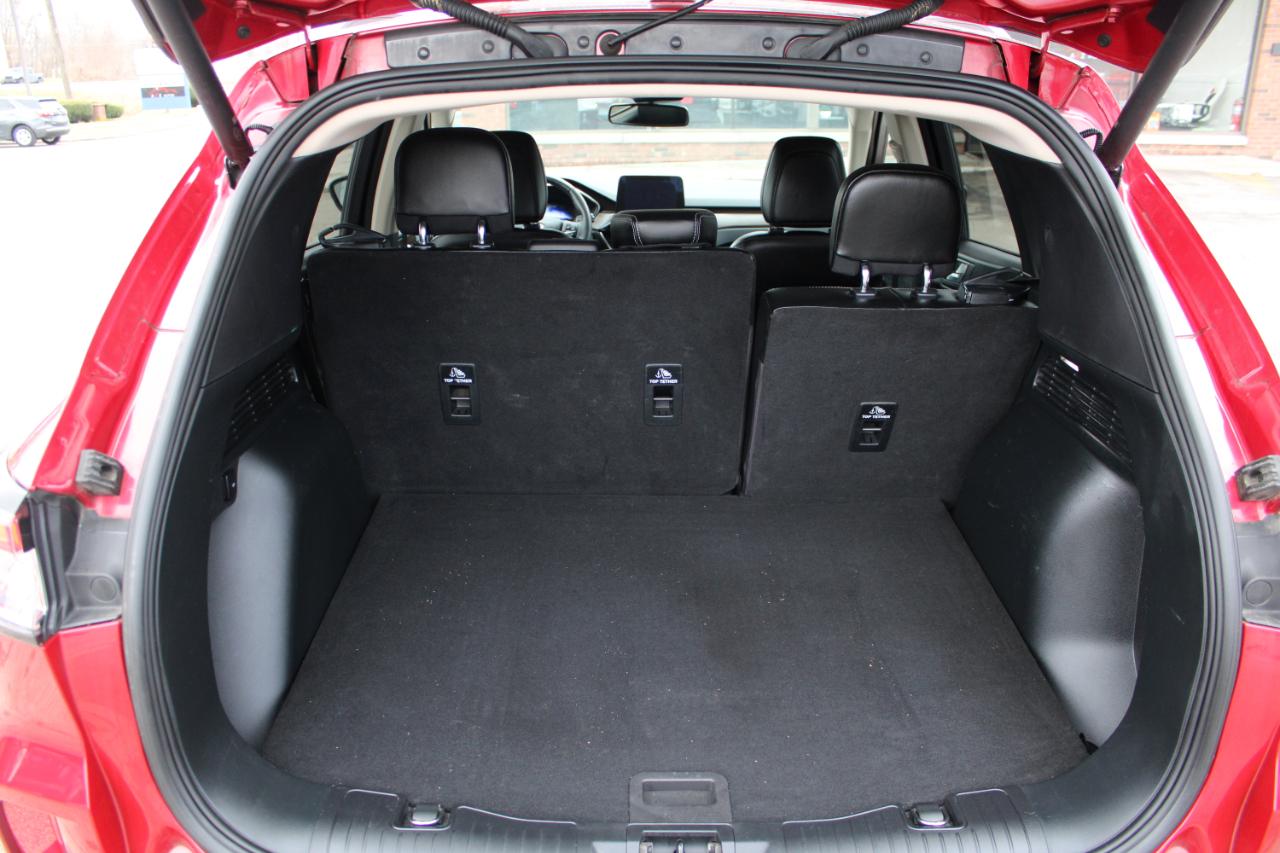 Ford Escape Titanium Hybrid FWD 2020