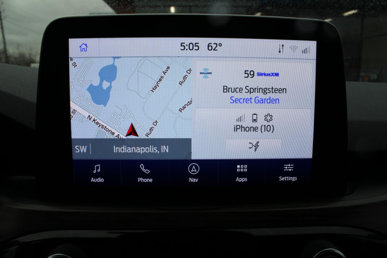 Ford Escape Titanium Hybrid FWD 2020