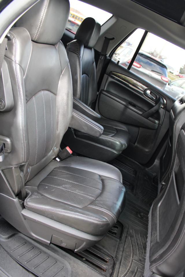Buick Enclave AWD 4dr Leather 2016
